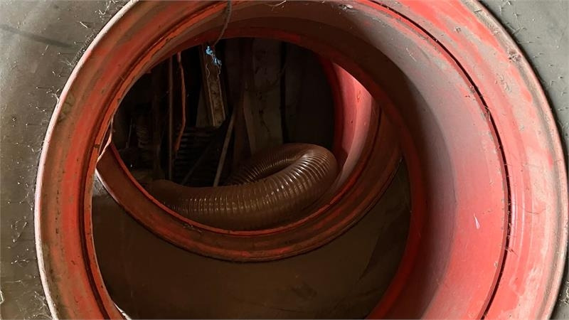 Farm tractor Claas Axion 830 Cebis: picture 14 Farm tractor Claas Axion 830 Cebis: picture 14