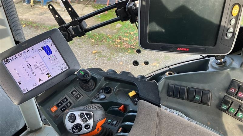 Farm tractor Claas Axion 830 Cebis: picture 11 Farm tractor Claas Axion 830 Cebis: picture 11