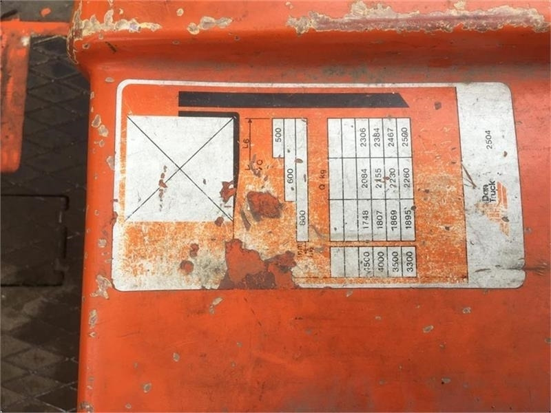 Dantruck 2504 dieseltruck - Diesel forklift: picture 4 Dantruck 2504 dieseltruck - Diesel forklift: picture 4
