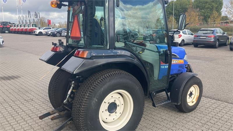 Iseki TG 5395 - Municipal tractor: picture 5 Iseki TG 5395 - Municipal tractor: picture 5