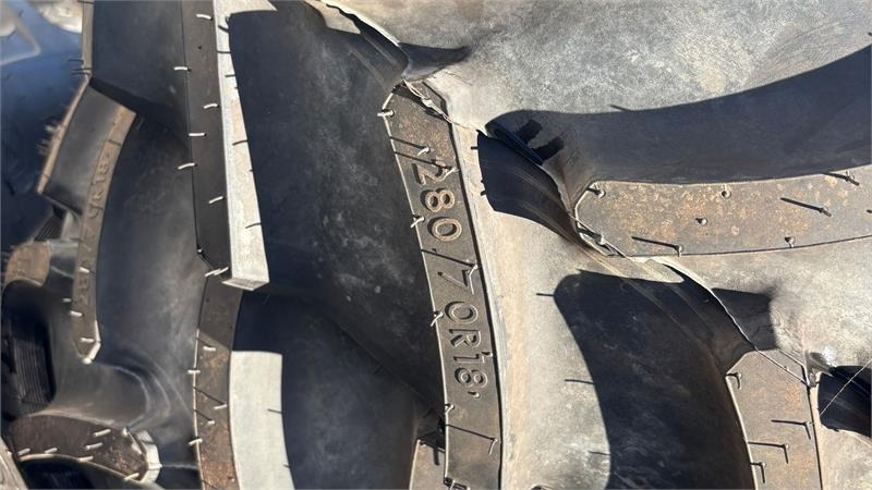 Mitas 420/70-24 - Tire for Municipal/ Special vehicle: picture 1 Mitas 420/70-24 - Tire for Municipal/ Special vehicle: picture 1