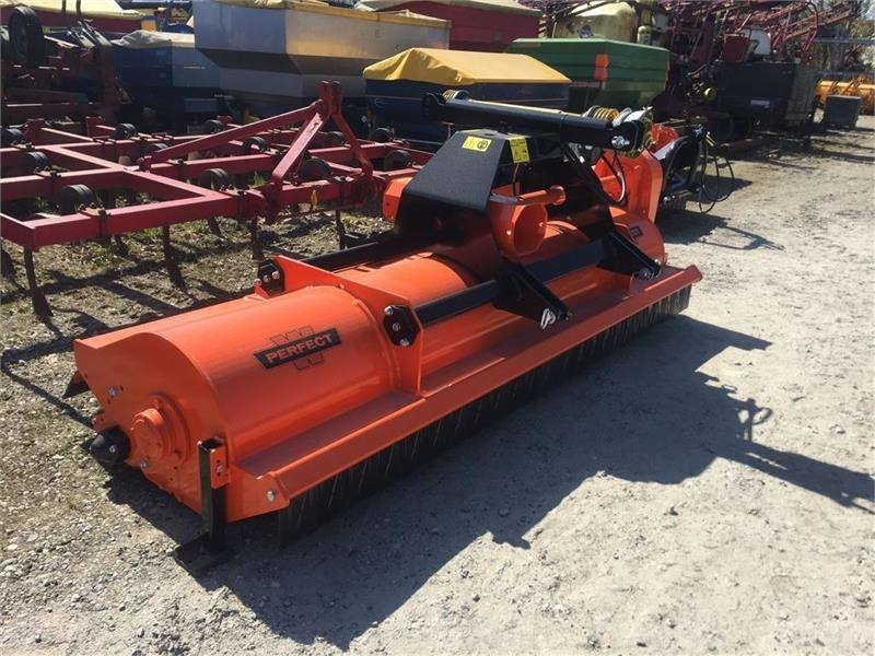 Perfect KM-300 Front og Bagmontering - Flail mower: picture 1 Perfect KM-300 Front og Bagmontering - Flail mower: picture 1