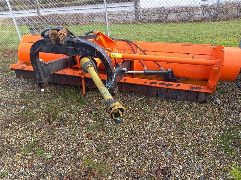 Perfect KT-300 Heavy-Duty. Hy-sideforskydning - Flail mower: picture 2 Perfect KT-300 Heavy-Duty. Hy-sideforskydning - Flail mower: picture 2