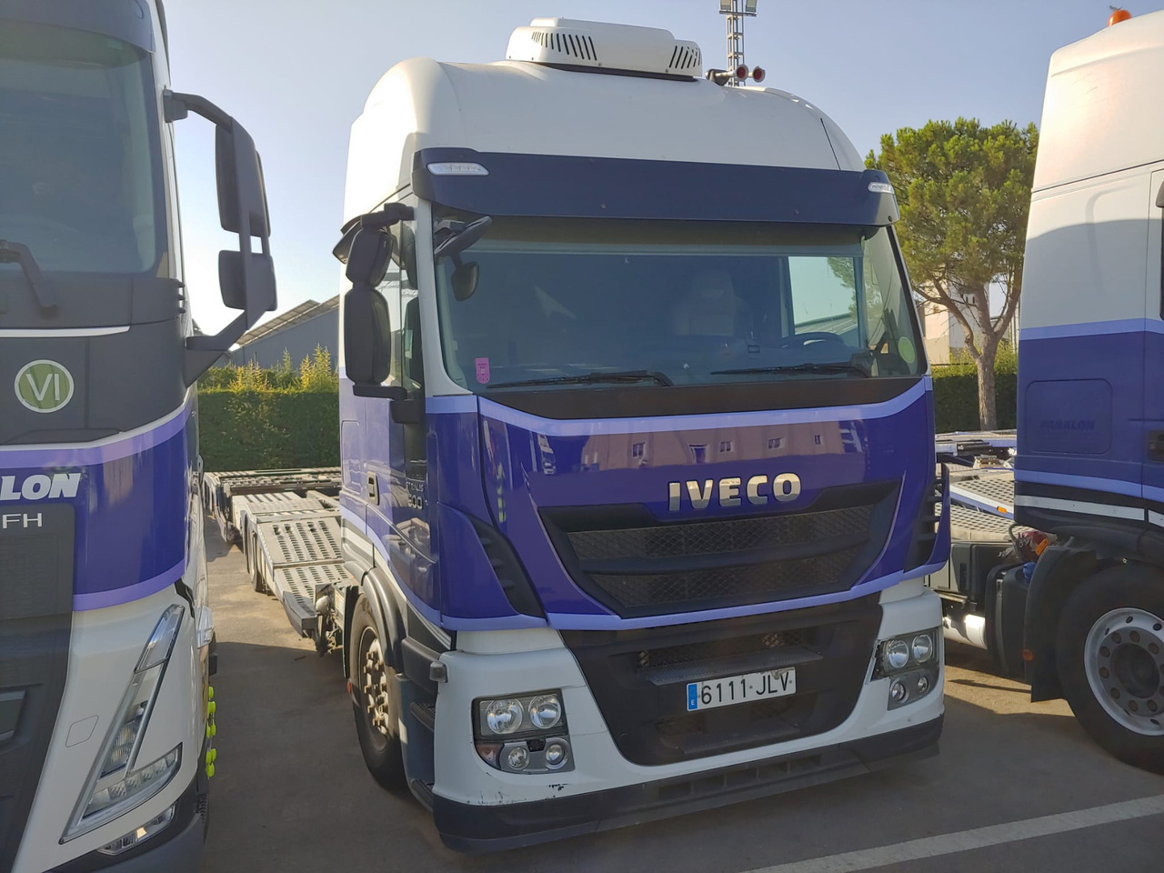 IVECO AS190S50FP - Autotransporter truck: picture 2 IVECO AS190S50FP - Autotransporter truck: picture 2
