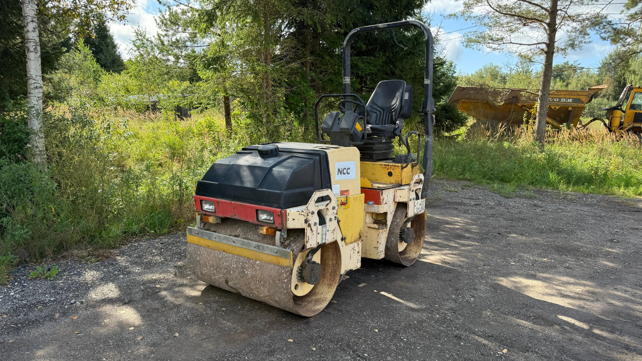 Dynapac CC122 - Road roller: picture 1 Dynapac CC122 - Road roller: picture 1