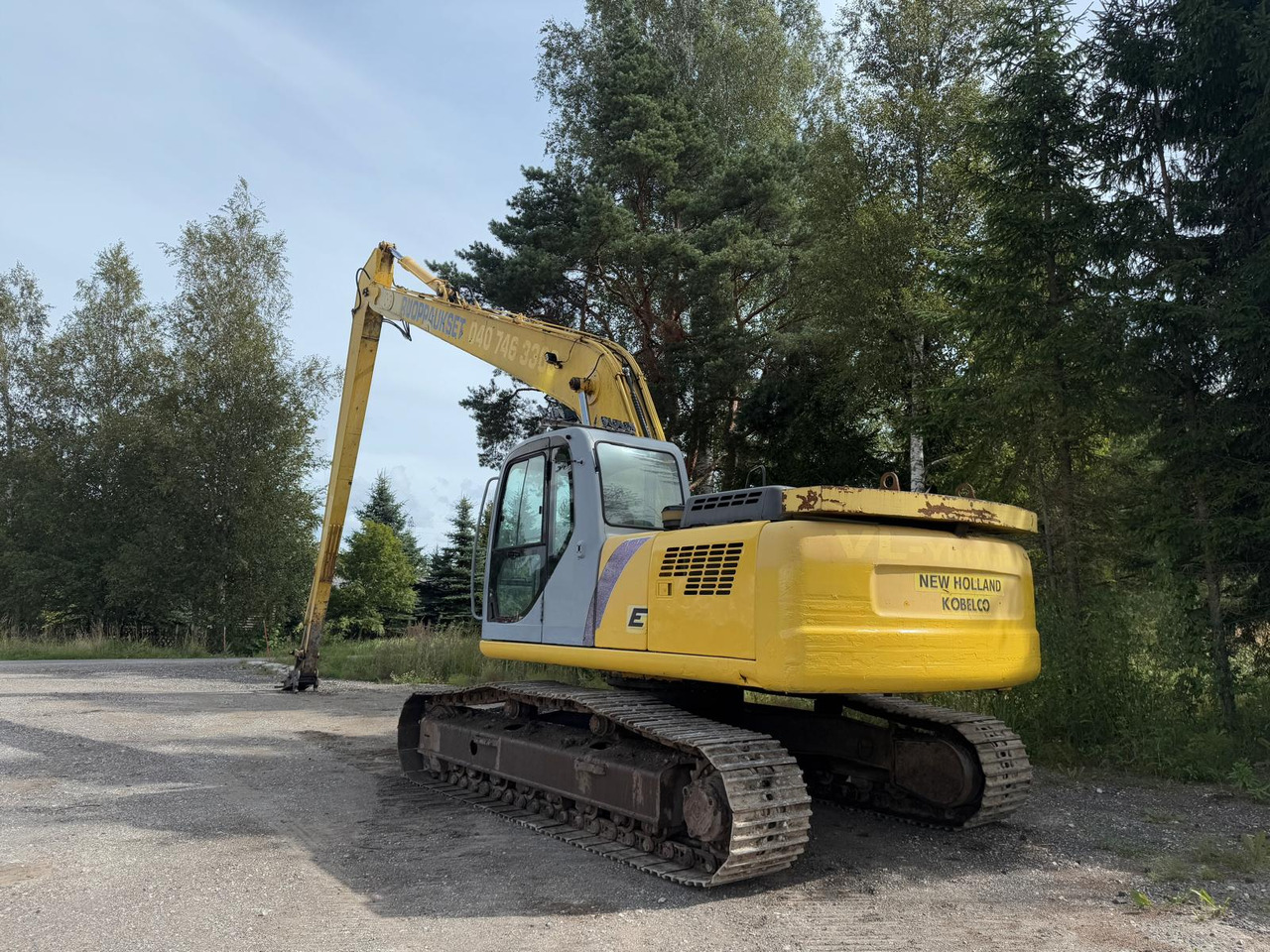 New Holland E 215 - Crawler excavator: picture 3 New Holland E 215 - Crawler excavator: picture 3