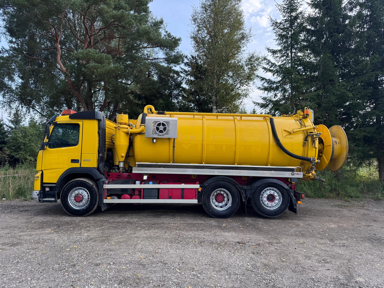 VOLVO FMX 450 - Vacuum truck: picture 2 VOLVO FMX 450 - Vacuum truck: picture 2