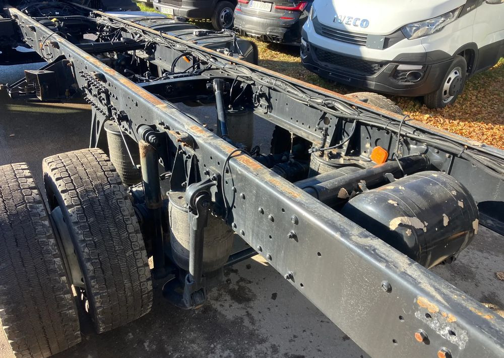 MAN MAN TGM 12.290 euro  6 ramo do zabudowy - Cab chassis truck: picture 5 MAN MAN TGM 12.290 euro  6 ramo do zabudowy - Cab chassis truck: picture 5