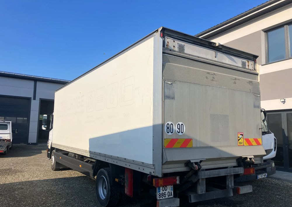 Mercedes-Benz Atego 1218 kurierka kontener - Box truck: picture 3 Mercedes-Benz Atego 1218 kurierka kontener - Box truck: picture 3
