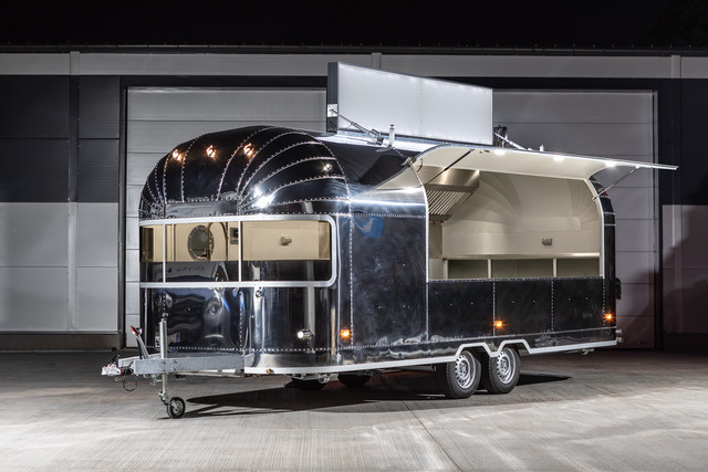 Airstream Style Mirage Mirage - Vending trailer: picture 2 Airstream Style Mirage Mirage - Vending trailer: picture 2