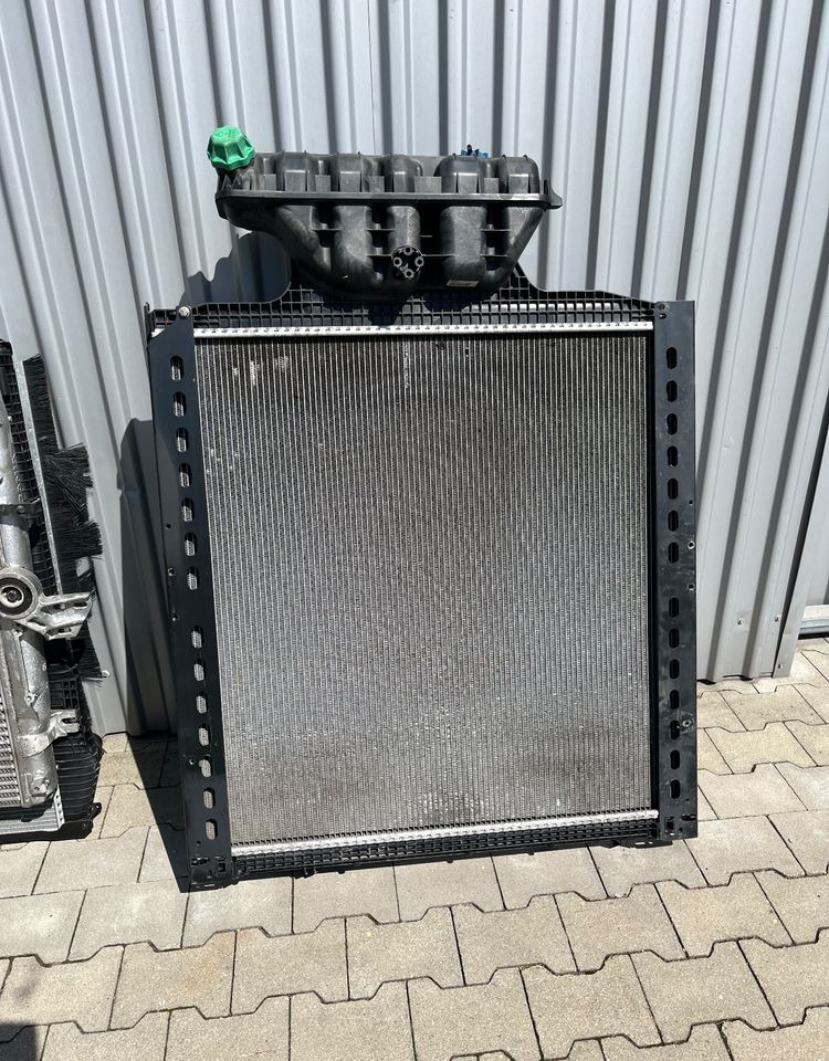 Chłodnica wody MAN TG3 TGX nowy model - Cooling system for Truck: picture 2 Chłodnica wody MAN TG3 TGX nowy model - Cooling system for Truck: picture 2