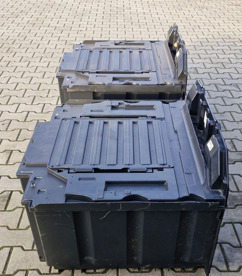 DAF XG SCHOWEK BOX KUFER 2253580 2253577 - Cab and interior: picture 4 DAF XG SCHOWEK BOX KUFER 2253580 2253577 - Cab and interior: picture 4