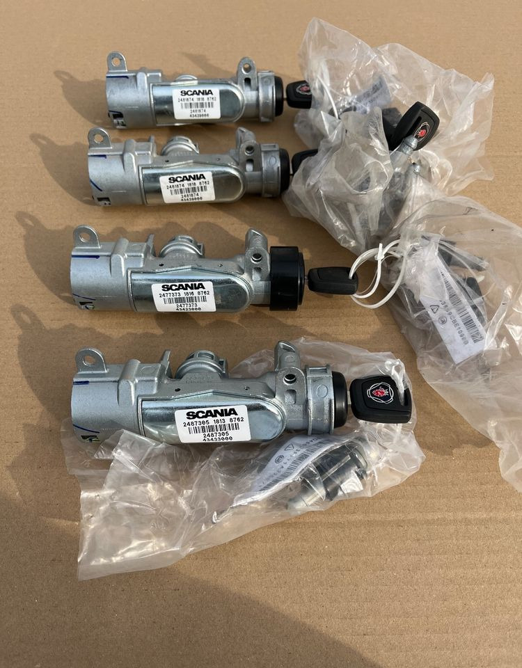 NOWA stacyjka+ kluczyki Scania R S 2487305 kody - Cab and interior for Truck: picture 1 NOWA stacyjka+ kluczyki Scania R S 2487305 kody - Cab and interior for Truck: picture 1