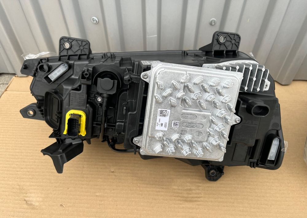 NOWE lampy LED DAF XG XG+ XF reflektor oryginał lampa NOWA - Lights/ Lighting for Truck: picture 5 NOWE lampy LED DAF XG XG+ XF reflektor oryginał lampa NOWA - Lights/ Lighting for Truck: picture 5