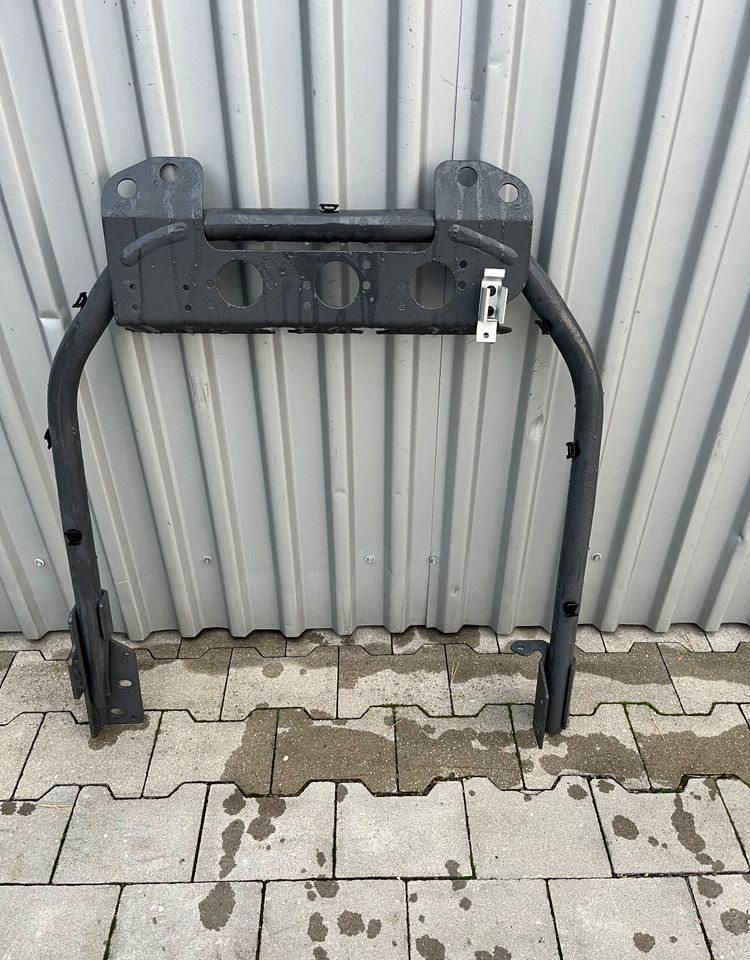 NOWY pałąk Volvo FH mocowanie przewodów wspornik - Body and exterior for Truck: picture 2 NOWY pałąk Volvo FH mocowanie przewodów wspornik - Body and exterior for Truck: picture 2