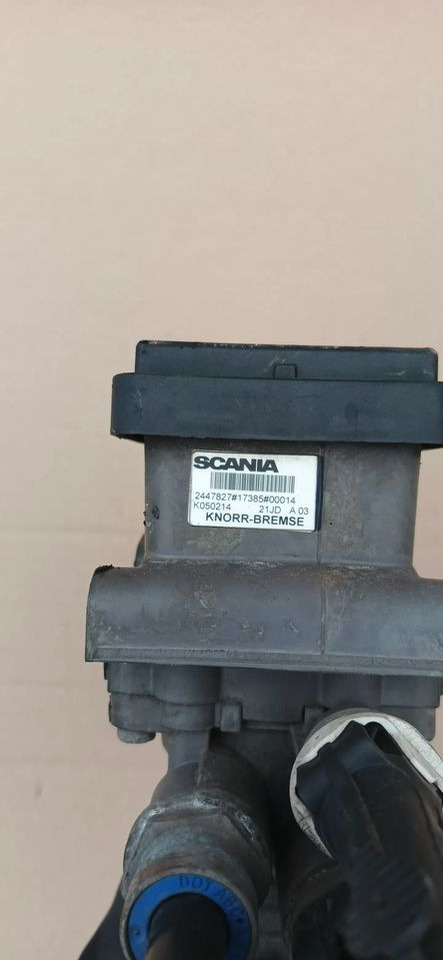 SCANIA R S ZAWÓR MODULATOR EBS 2447827 K050214 - Brake parts for Truck: picture 2 SCANIA R S ZAWÓR MODULATOR EBS 2447827 K050214 - Brake parts for Truck: picture 2