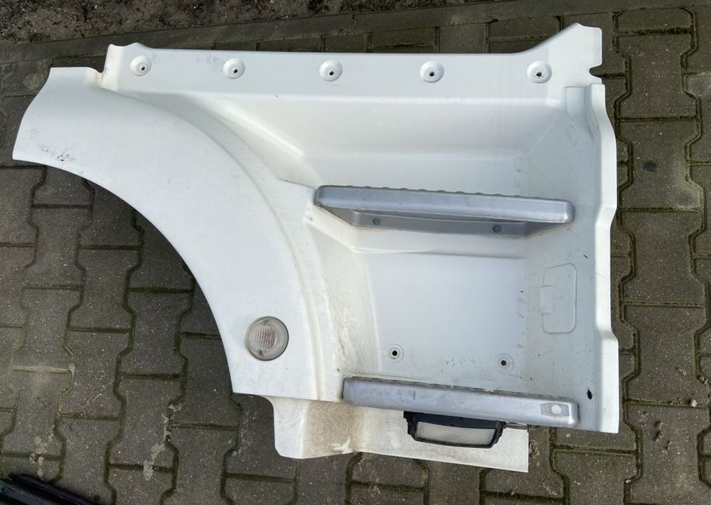 Stopnica MAN TGX euro 6 stopień schody właz - Footstep for Truck: picture 2 Stopnica MAN TGX euro 6 stopień schody właz - Footstep for Truck: picture 2