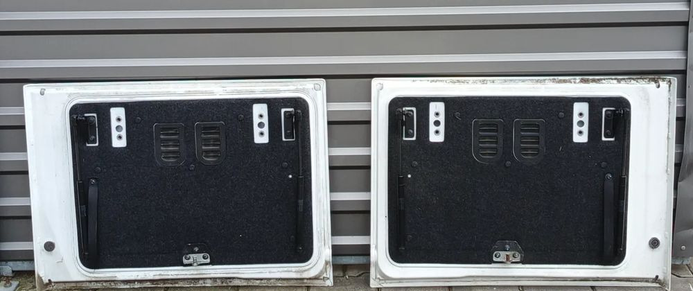 VOLVO FH4 DRZWICZKI KLAPA SCHOWKA - Body and exterior for Truck: picture 2 VOLVO FH4 DRZWICZKI KLAPA SCHOWKA - Body and exterior for Truck: picture 2