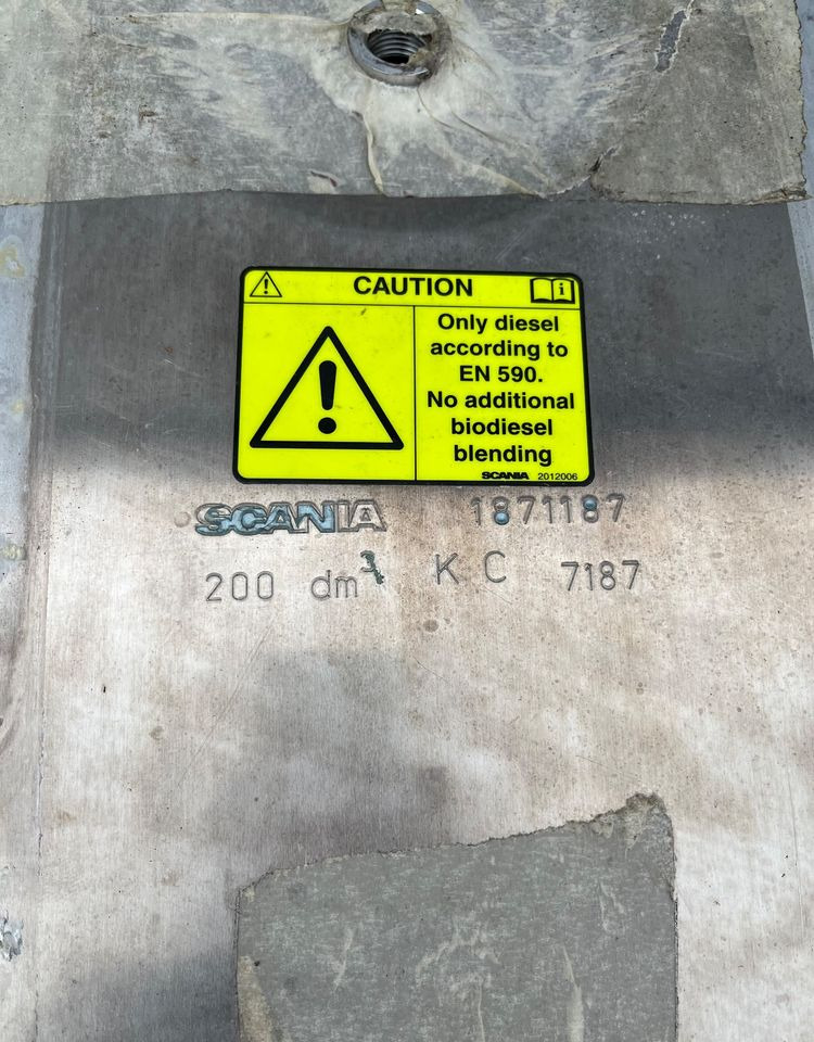 Zbiornik paliwa Scania R S 200L bak 1871187 jak NOWY - Fuel system for Truck: picture 4 Zbiornik paliwa Scania R S 200L bak 1871187 jak NOWY - Fuel system for Truck: picture 4