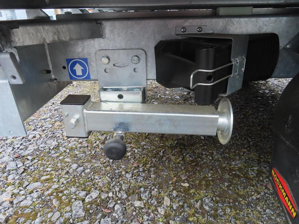 Böckmann PKW Anhänger, Dreiseitenkipper, 3,0 to. Elektrokipper, - Tipper trailer: picture 4 Böckmann PKW Anhänger, Dreiseitenkipper, 3,0 to. Elektrokipper, - Tipper trailer: picture 4