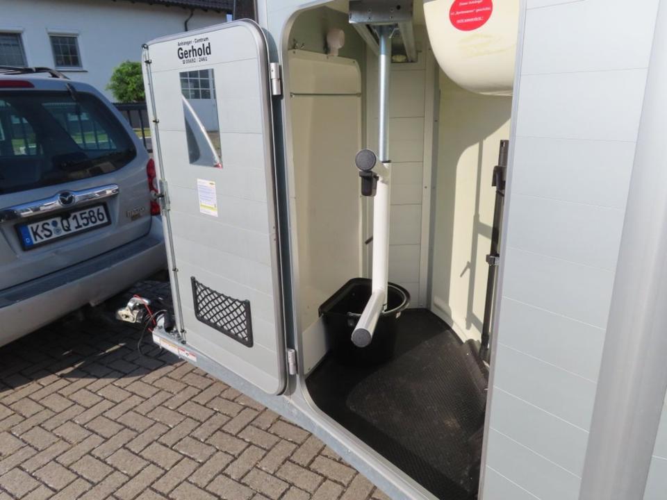 Humbaur,Pferdeanhänger, Xanthos Aero, 2,4 to. SaKa.100 Km/h - Horse trailer: picture 4 Humbaur,Pferdeanhänger, Xanthos Aero, 2,4 to. SaKa.100 Km/h - Horse trailer: picture 4