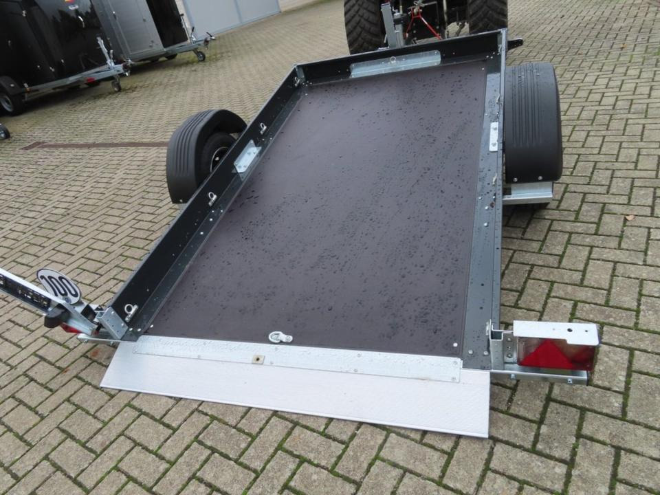 PKW Absenkanhänger, Unsinn, 750 kg, ungebremst, 100 km/h - Car trailer: picture 5 PKW Absenkanhänger, Unsinn, 750 kg, ungebremst, 100 km/h - Car trailer: picture 5