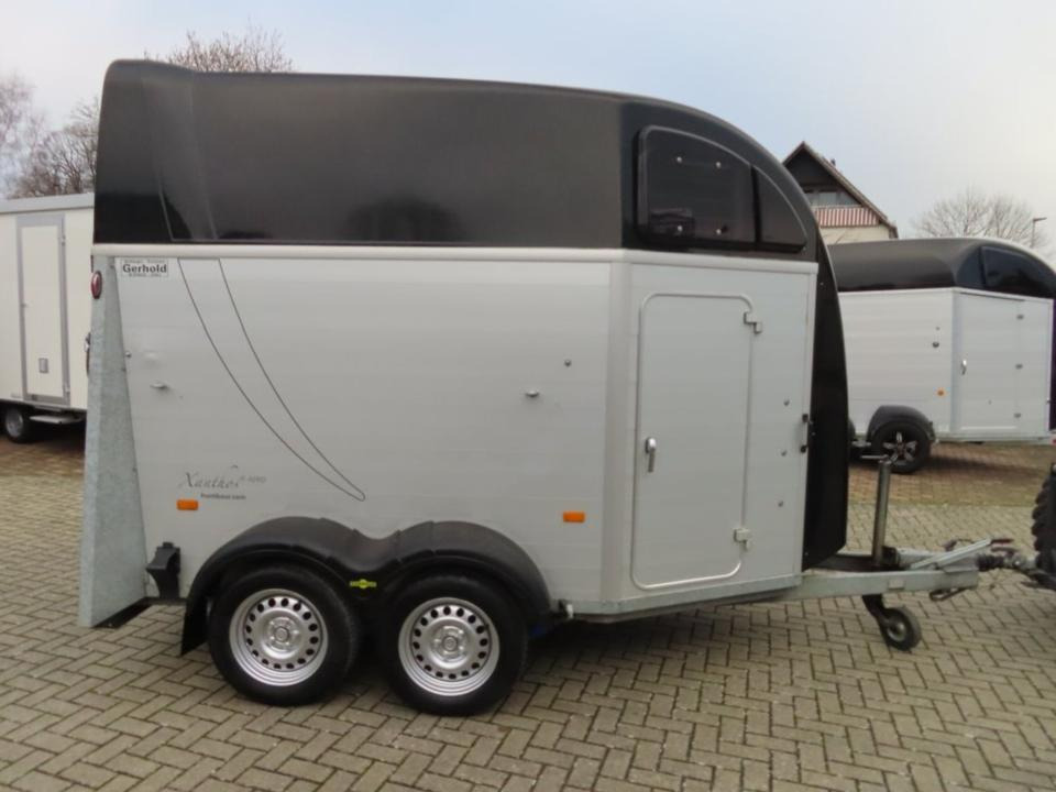 Pferdeanhänger Humbaur, Xanthos Aero, 100 km/h Sattelkammer - Horse trailer: picture 5 Pferdeanhänger Humbaur, Xanthos Aero, 100 km/h Sattelkammer - Horse trailer: picture 5