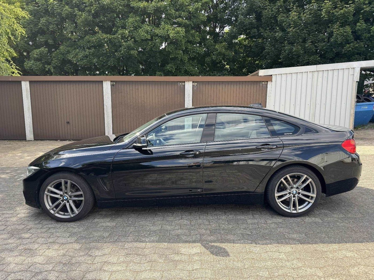 BMW 420 Gran Coupé 420i Advantage M-Technic XENON - Sedan: picture 2 BMW 420 Gran Coupé 420i Advantage M-Technic XENON - Sedan: picture 2