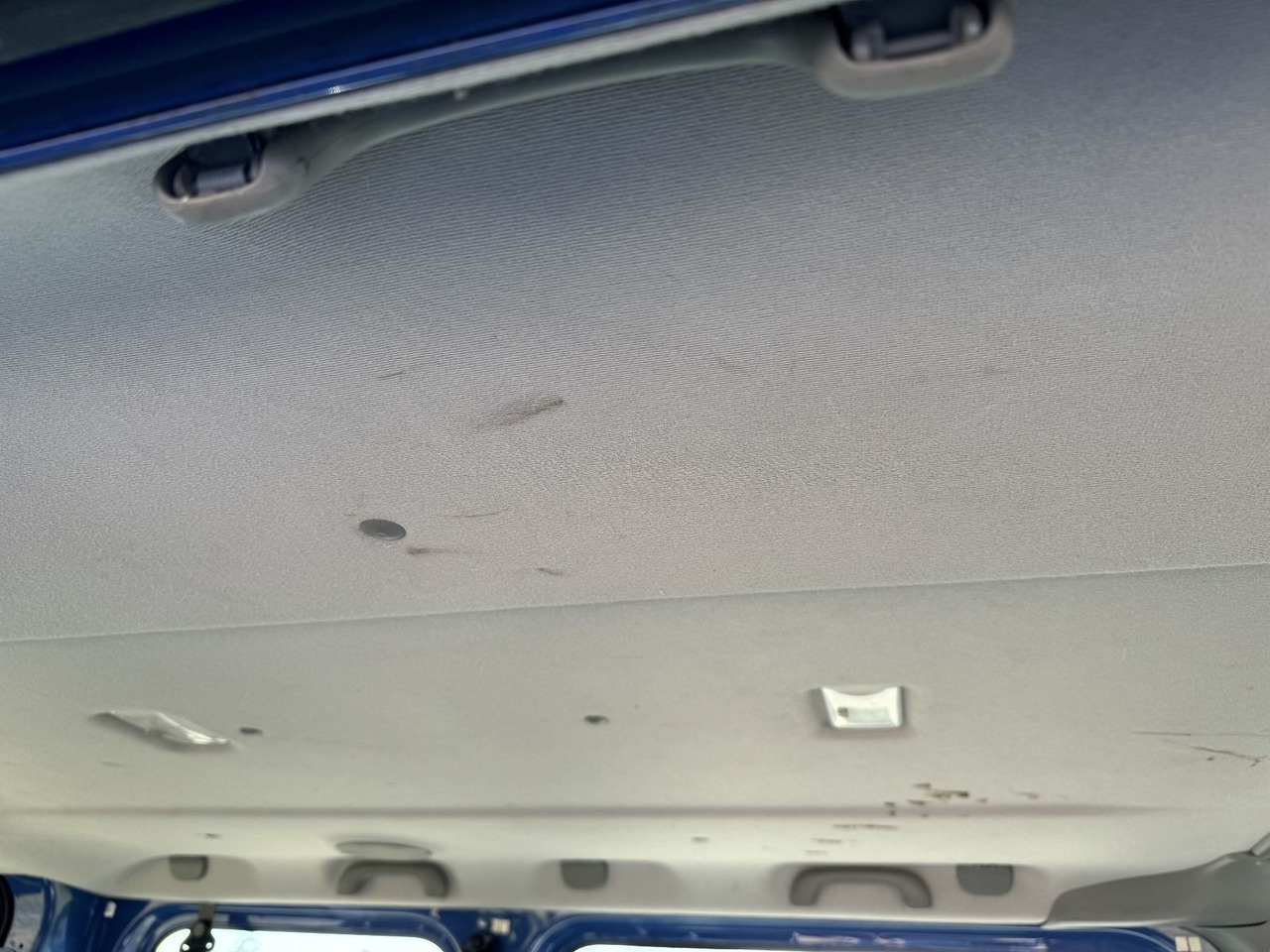 Passenger van Renault Trafic Combi dCi90 L1H1 9-Sitzer: picture 8