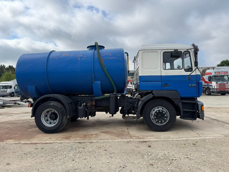 MAN 19.343 (12.000L / MANUAL GEARBOX / EURO 2 / PERFECT) - Vacuum truck: picture 4 MAN 19.343 (12.000L / MANUAL GEARBOX / EURO 2 / PERFECT) - Vacuum truck: picture 4