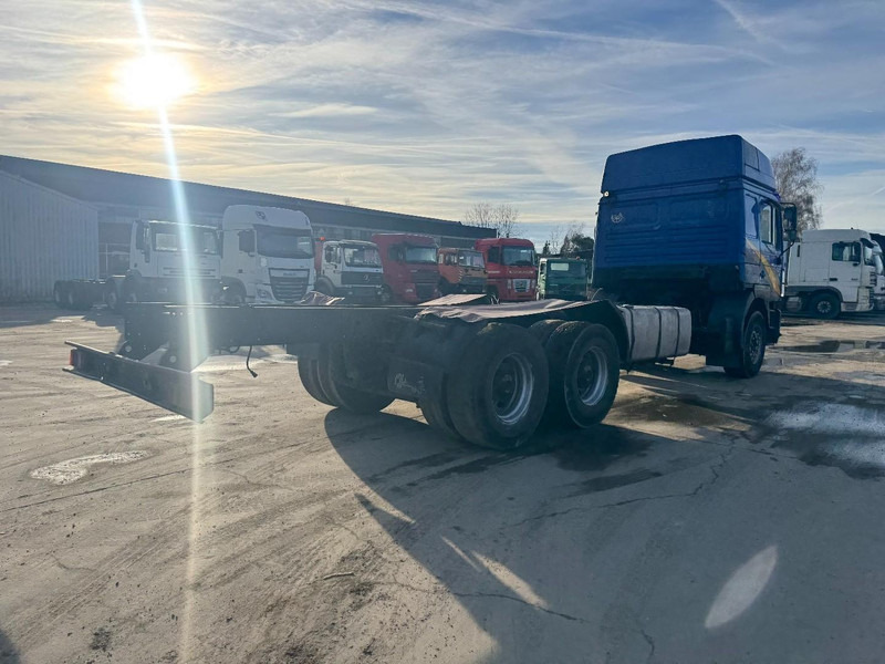 MAN 26.410 (BIG AXLE / 10 TIRES / 6X4 / 6 CYLINDER / MANUAL GEARBOX) - Cab chassis truck: picture 5 MAN 26.410 (BIG AXLE / 10 TIRES / 6X4 / 6 CYLINDER / MANUAL GEARBOX) - Cab chassis truck: picture 5