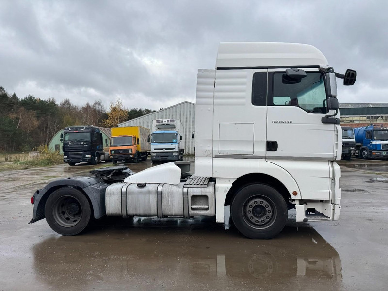 MAN TGA 18.440 (MANUAL GEARBOX / BOITE MANUELLE) - Tractor unit: picture 4 MAN TGA 18.440 (MANUAL GEARBOX / BOITE MANUELLE) - Tractor unit: picture 4