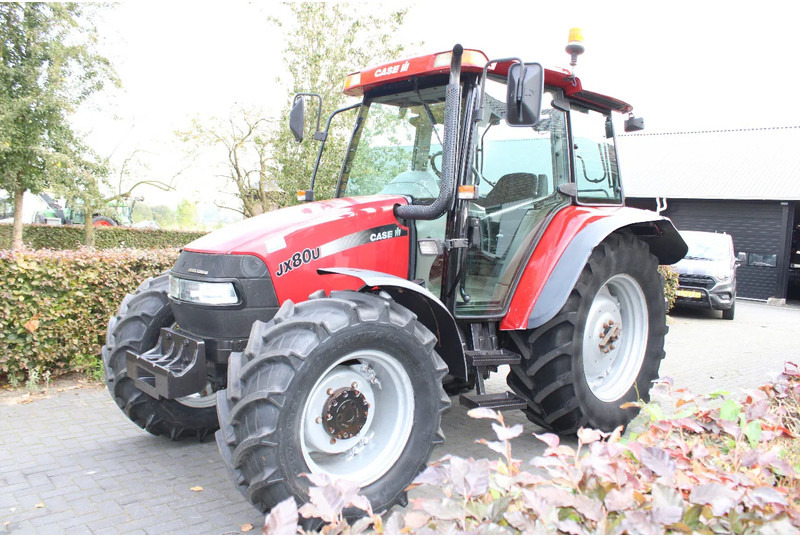 Case IH JX80U - Farm tractor: picture 4 Case IH JX80U - Farm tractor: picture 4