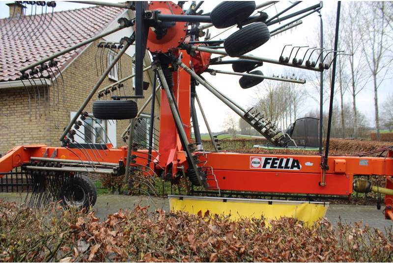 Fella TS 880 - Tedder/ Rake: picture 2 Fella TS 880 - Tedder/ Rake: picture 2