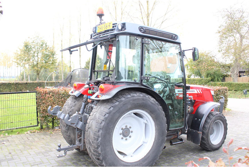 Massey Ferguson 3640 S - Farm tractor: picture 3 Massey Ferguson 3640 S - Farm tractor: picture 3