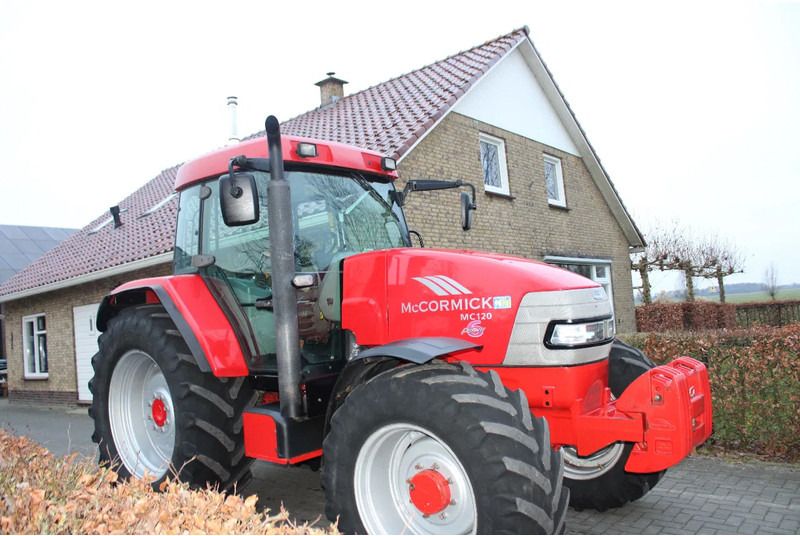 Mc Cormick MC 120 - Farm tractor: picture 1 Mc Cormick MC 120 - Farm tractor: picture 1
