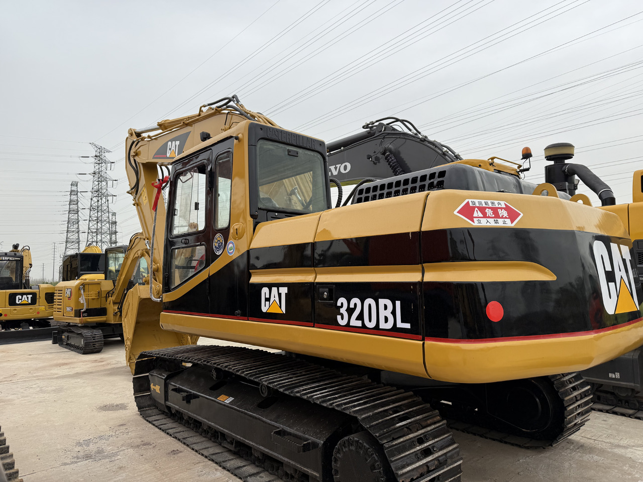 Crawler excavator CATERPILLAR 320b [ Copy ]: picture 8