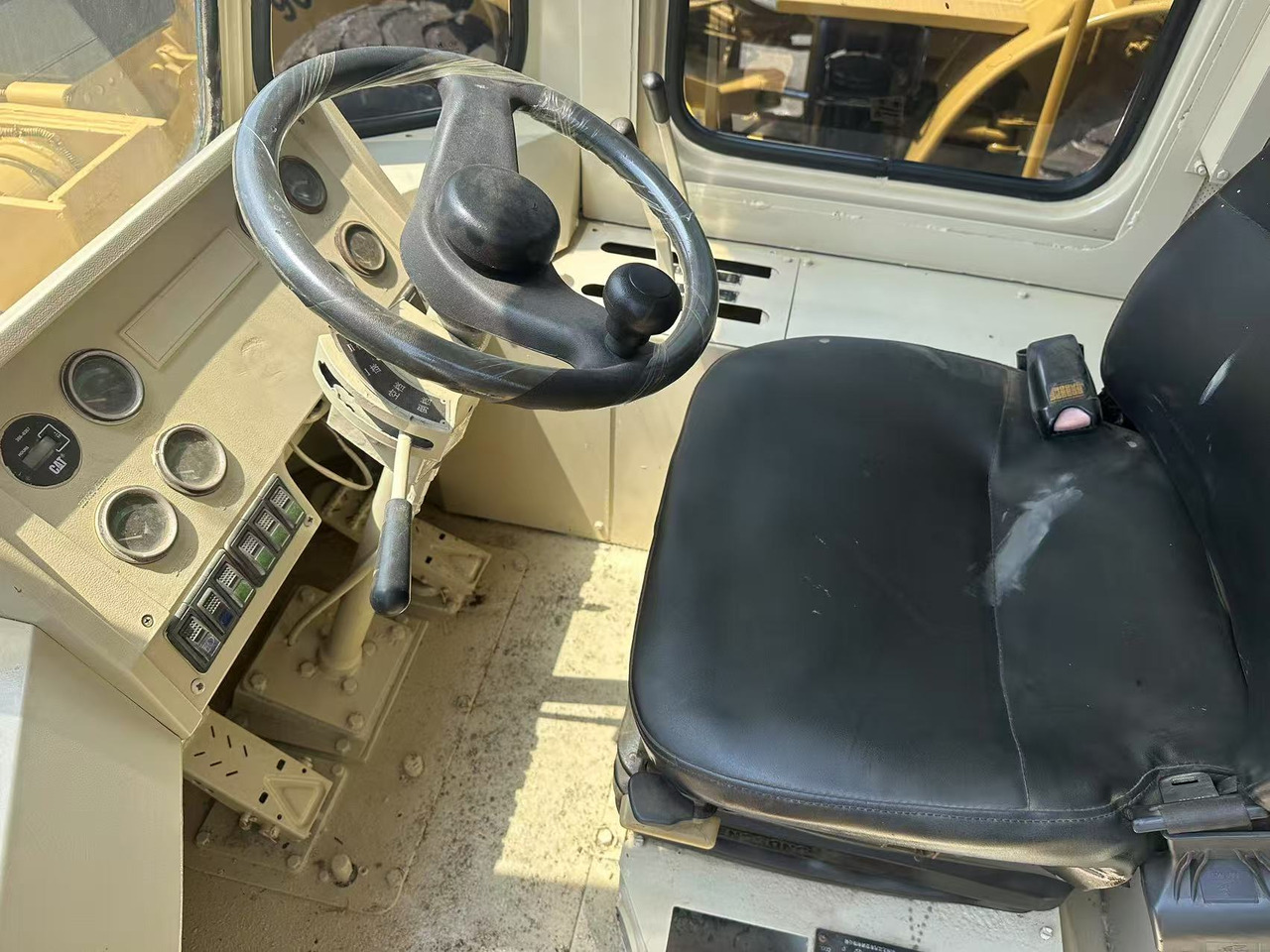 Wheel loader CATERPILLAR 966f [ Copy ] [ Copy ] [ Copy ] [ Copy ] [ Copy ] [ Copy ] [ Copy ]: picture 7