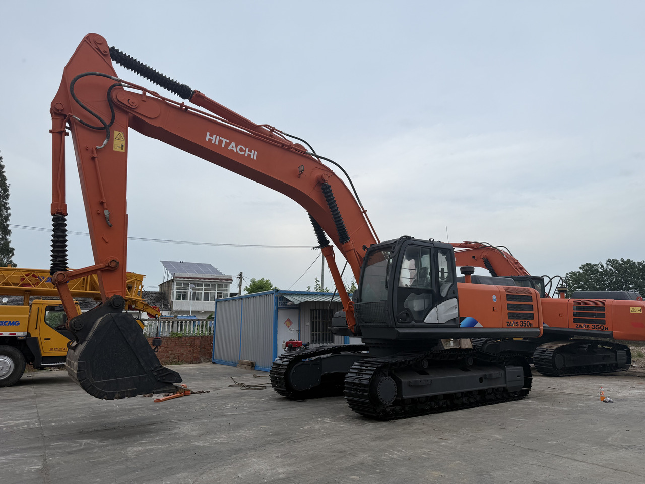 HITACHI 350-5g - Crawler excavator: picture 2 HITACHI 350-5g - Crawler excavator: picture 2