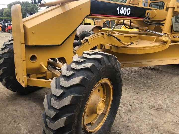 Used Caterpillar CAT 140G Land Road Motor Grader CAT140G CAT Used Grader Cheap Price for Sale - Grader: picture 5 Used Caterpillar CAT 140G Land Road Motor Grader CAT140G CAT Used Grader Cheap Price for Sale - Grader: picture 5