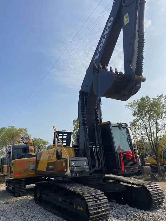 Used Korea Brand volvo Ec210 Excavator for Sale - Crawler excavator: picture 4 Used Korea Brand volvo Ec210 Excavator for Sale - Crawler excavator: picture 4