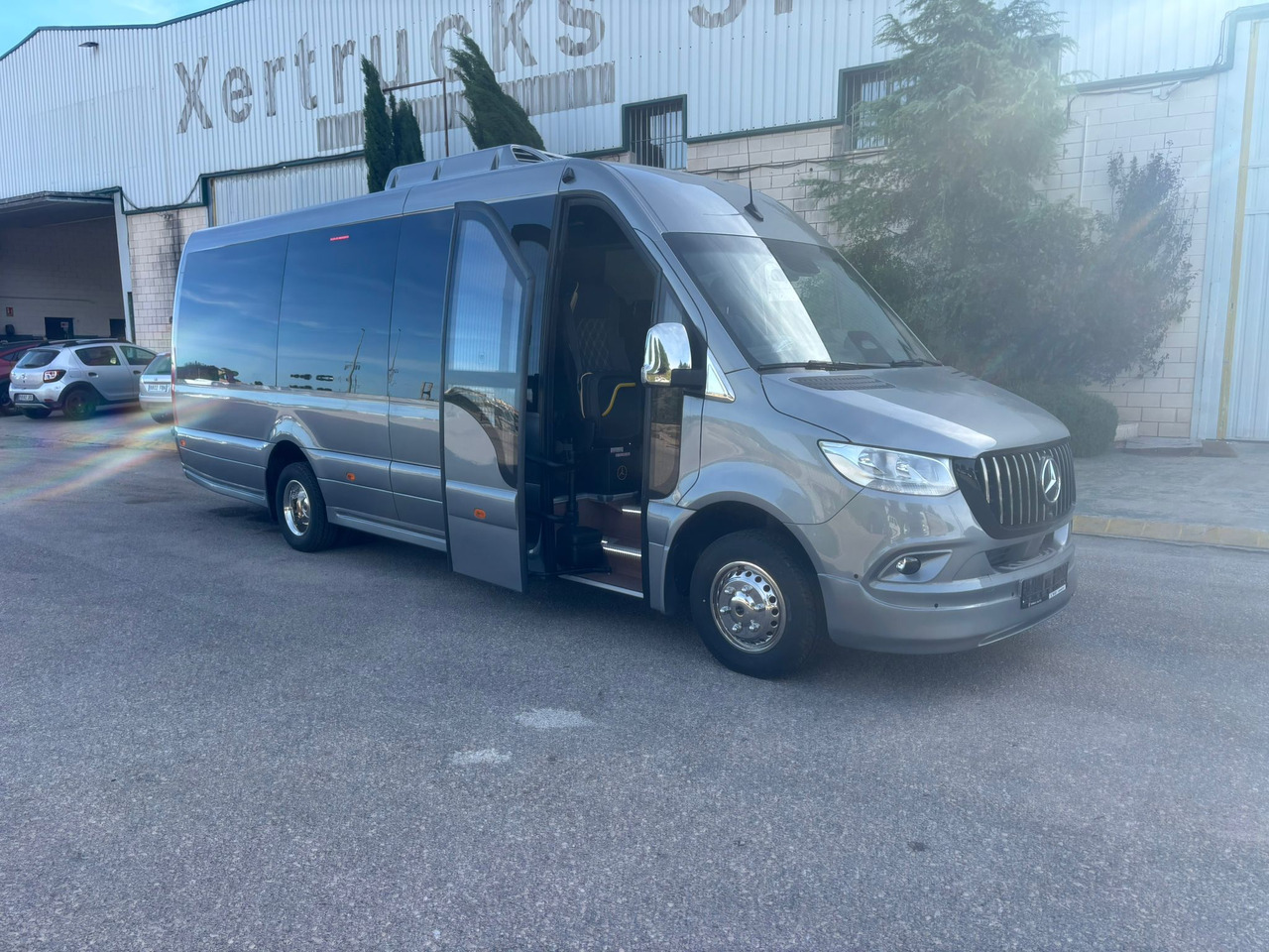 MERCEDES-BENZ SPRINTER 519 - Minibus, Passenger van: picture 2 MERCEDES-BENZ SPRINTER 519 - Minibus, Passenger van: picture 2
