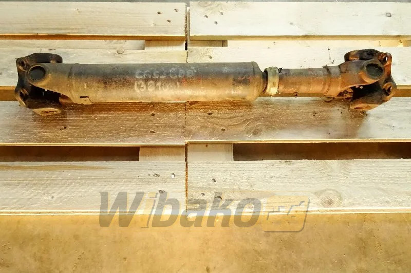 Case 688 - Drive shaft for Construction machinery: picture 1 Case 688 - Drive shaft for Construction machinery: picture 1