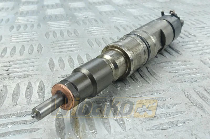 Deutz/Volvo TCD7.8/D8H 04915376/04909357/22553038/21714948 - Injector for Construction machinery: picture 1 Deutz/Volvo TCD7.8/D8H 04915376/04909357/22553038/21714948 - Injector for Construction machinery: picture 1