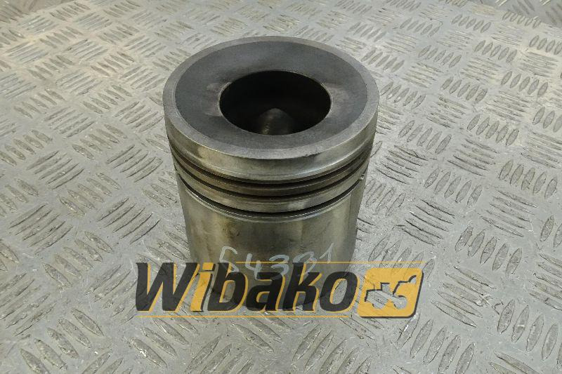 Engine piston for engine Komatsu SAA6D114E-2 6743-31-2101 - Piston/ Ring/ Bushing for Construction machinery: picture 1 Engine piston for engine Komatsu SAA6D114E-2 6743-31-2101 - Piston/ Ring/ Bushing for Construction machinery: picture 1