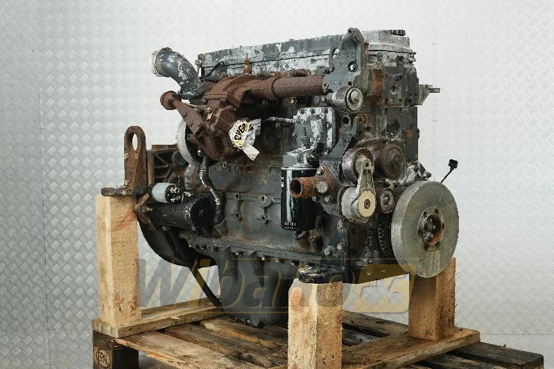 Iveco F4HE0684J*D100 - Engine for Construction machinery: picture 3 Iveco F4HE0684J*D100 - Engine for Construction machinery: picture 3