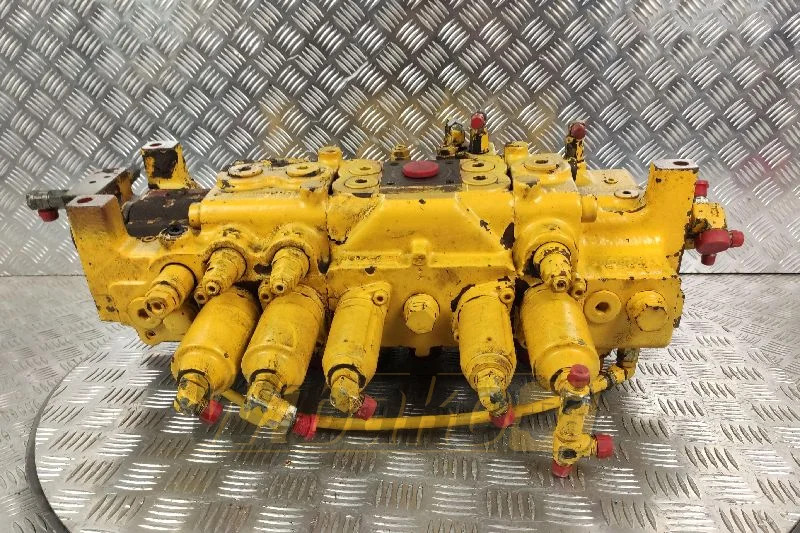 Kawasaki KMX15F/23017 36U2817F3 - Hydraulic valve for Construction machinery: picture 1 Kawasaki KMX15F/23017 36U2817F3 - Hydraulic valve for Construction machinery: picture 1