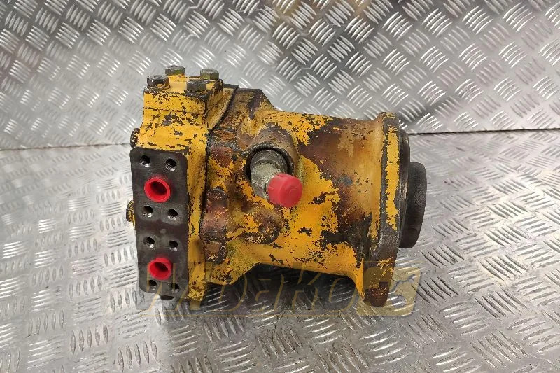 Komatsu E6354531 - Hydraulic motor for Construction machinery: picture 1 Komatsu E6354531 - Hydraulic motor for Construction machinery: picture 1