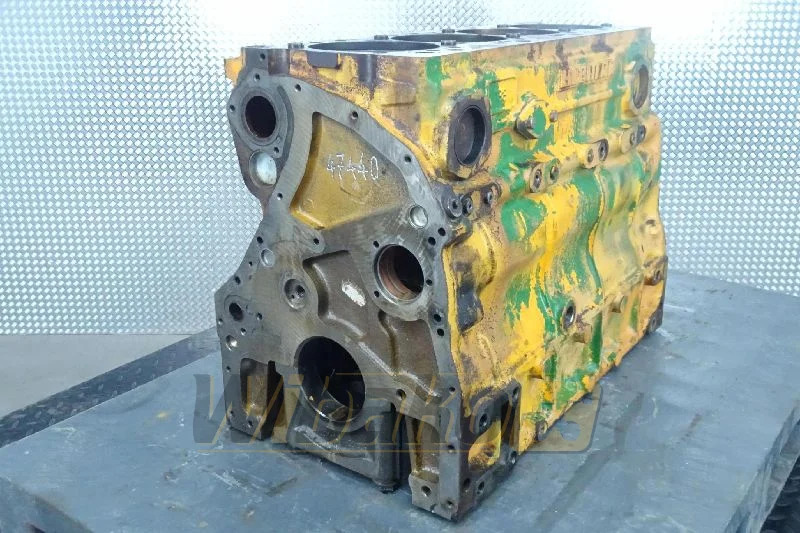 Liebherr 9268957 - Cylinder block for Construction machinery: picture 1 Liebherr 9268957 - Cylinder block for Construction machinery: picture 1