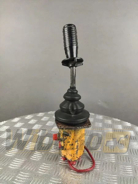 Liebherr VG7 4/4 TLU 04 9270501 103 - Hydraulic valve for Construction machinery: picture 1 Liebherr VG7 4/4 TLU 04 9270501 103 - Hydraulic valve for Construction machinery: picture 1